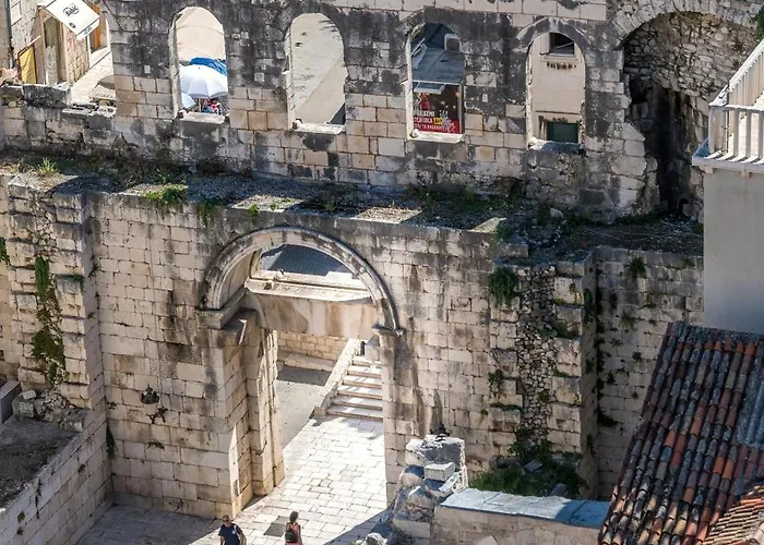 Apartment Mara Split